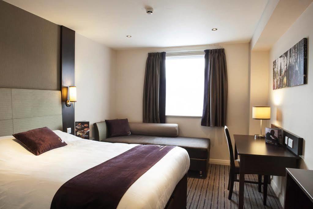 Premier Inn Premier Inn York South West Eksteriør bilde