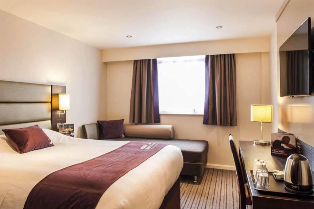 Premier Inn Premier Inn York South West Eksteriør bilde